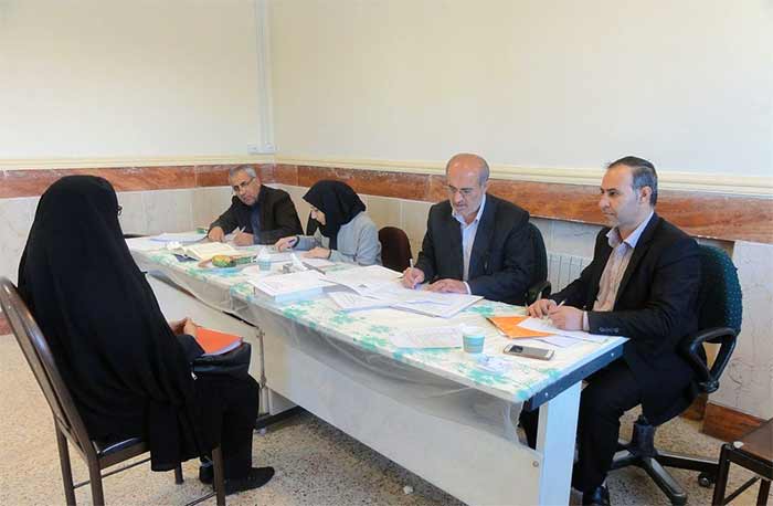 آموزشی جلسه مصاحبه آموزش و پرورش